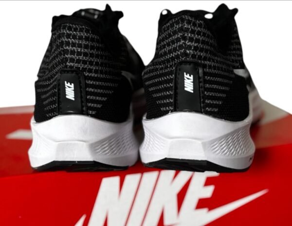 Tênis Nike Air Zoom, preto - Imagen 2