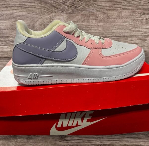 Tênis Nike Air Force